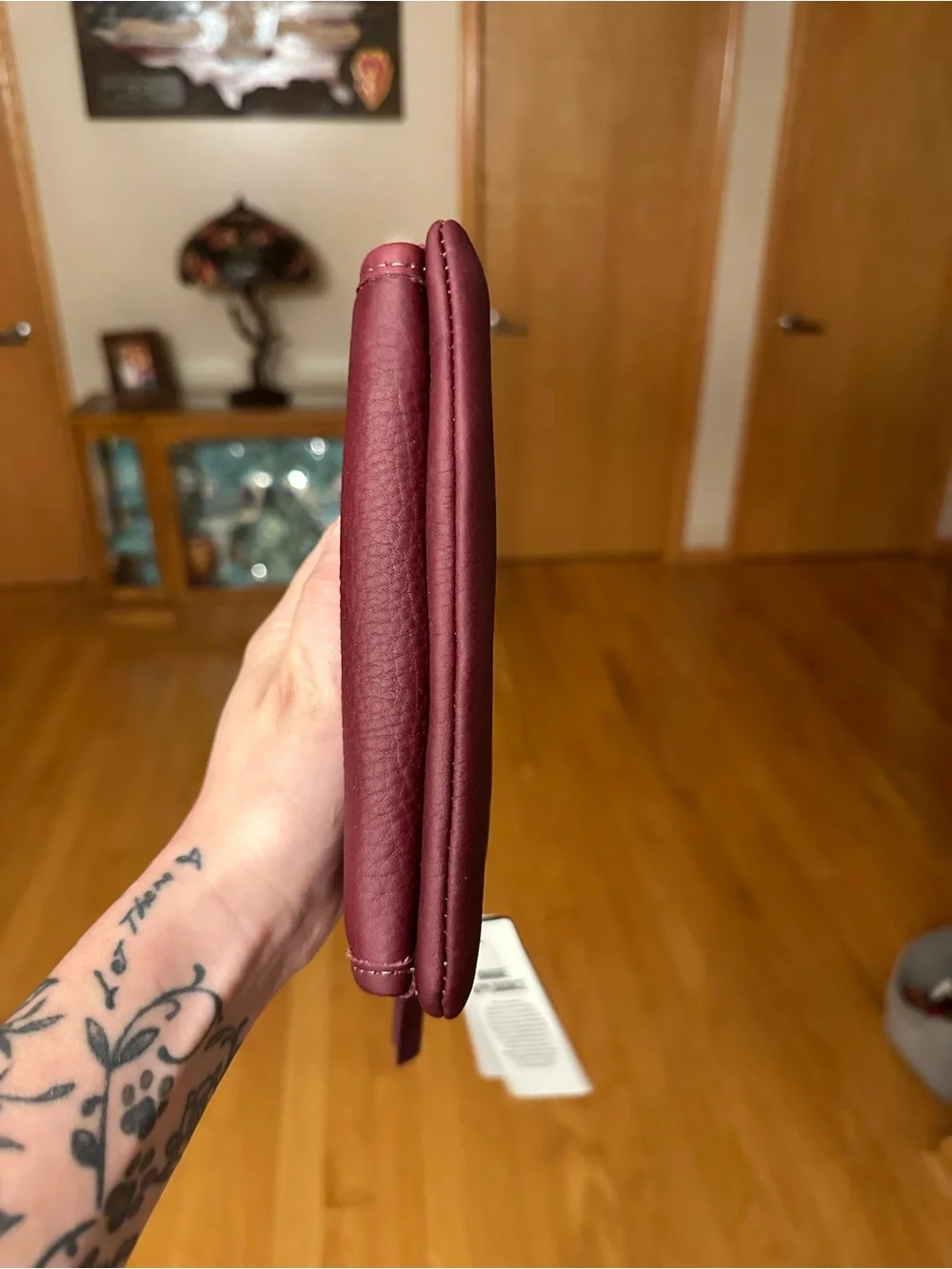 Consuela plum slim wallet - Picture 6 of 7